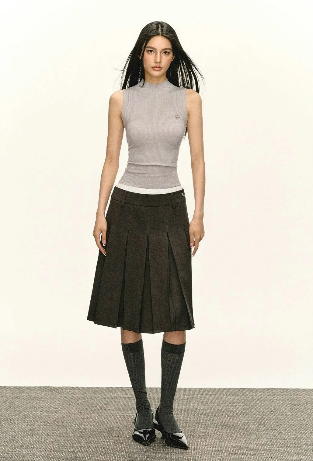 Ribbed Mock Neck Sleeveless Tank Top